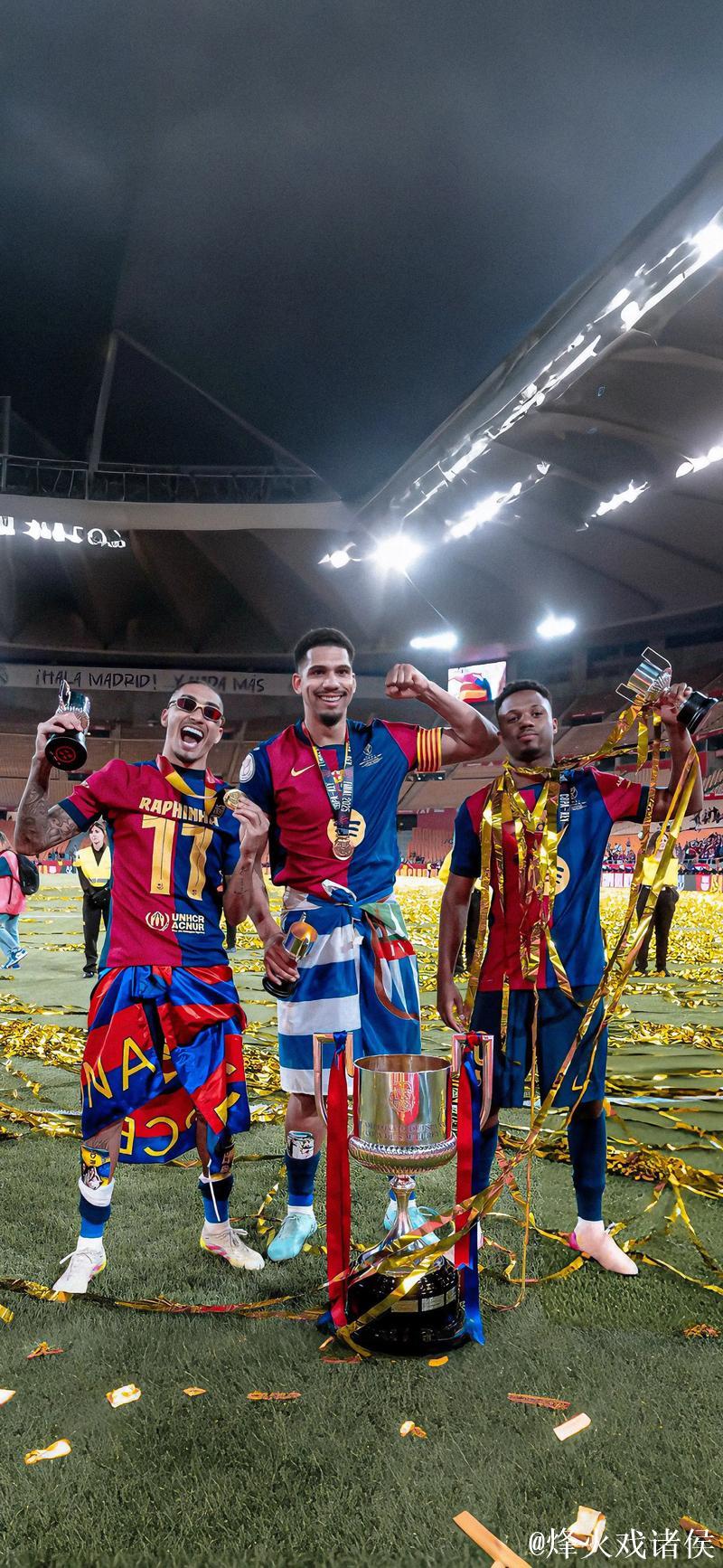 巴萨能在本赛季争夺所有赛事冠军,皮克充满信心 巴萨能在本赛季争夺所有赛事冠军,皮克充满信心